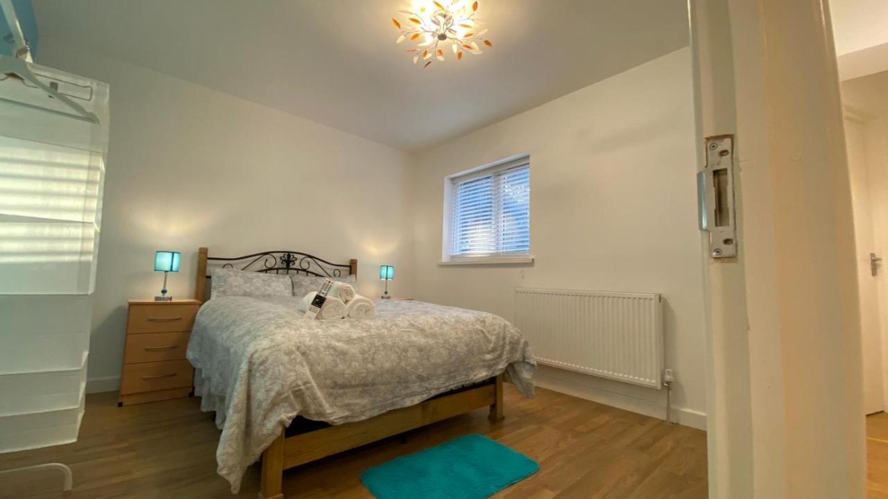 Grand Heights Suites Londra Dış mekan fotoğraf